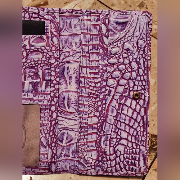 Brahmin Leather purple Ady wallet - Picture 6 of 6